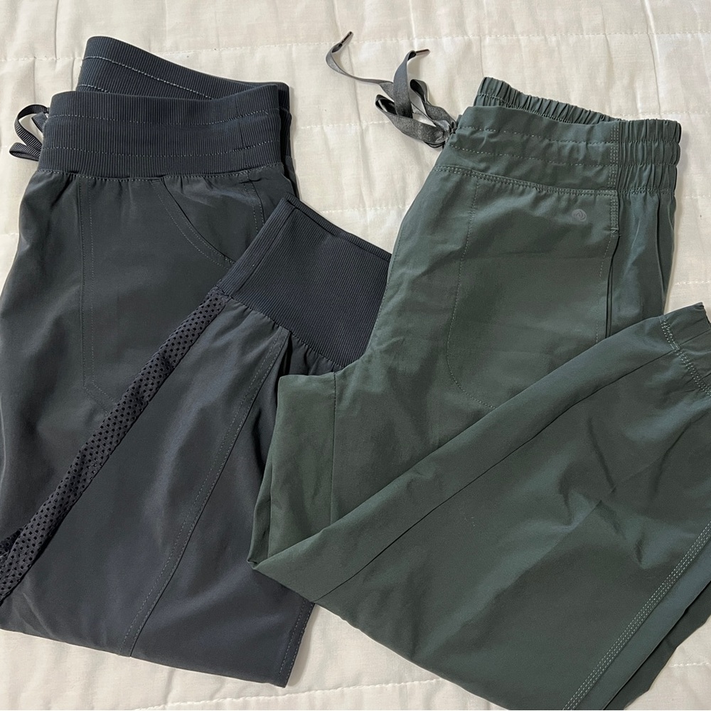 two lightweight and cool Capri-cut sports pants.